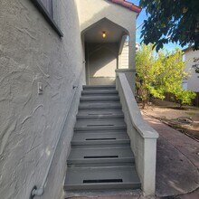 950 Fremont St in Menlo Park, CA - Building Photo - Building Photo