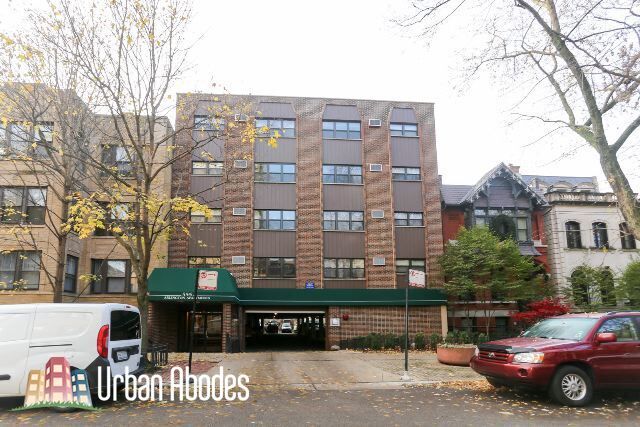 property at 555 W Arlington Pl