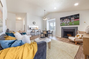 Deerfield At Indian Creek Apartments