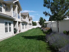 Orchard Townhomes in Spokane Valley, WA - Building Photo