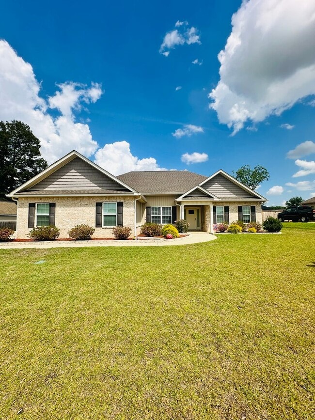 property at 104 Chatham Ct