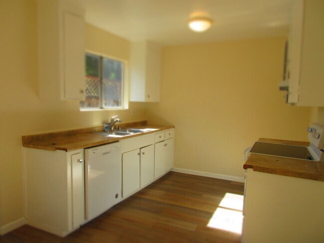 129 Adler Ave in Campbell, CA - Building Photo - Building Photo