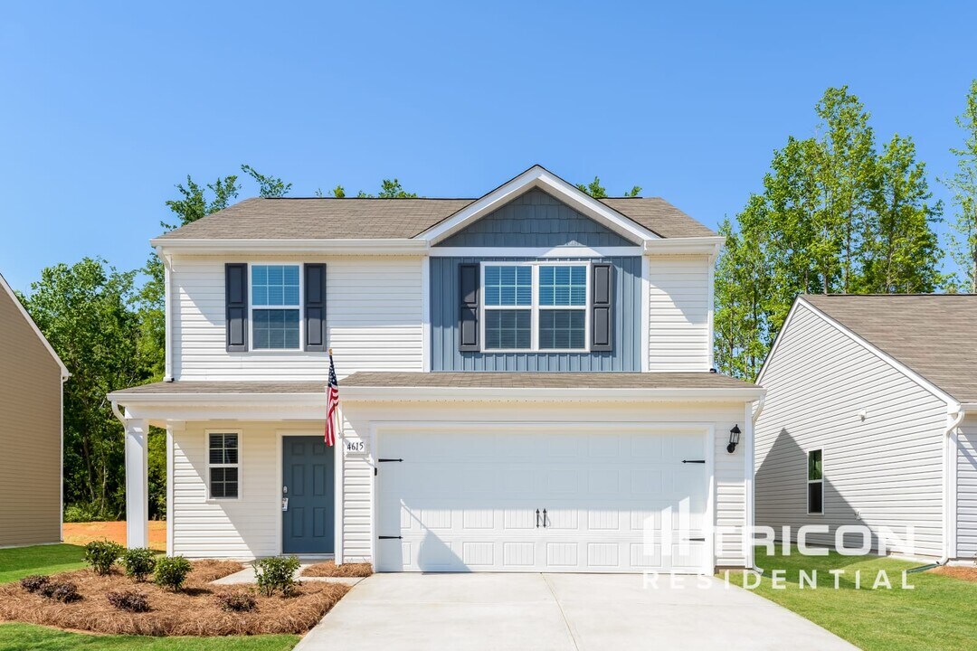 4615 Hazelburn Dr in Greensboro, NC - Building Photo