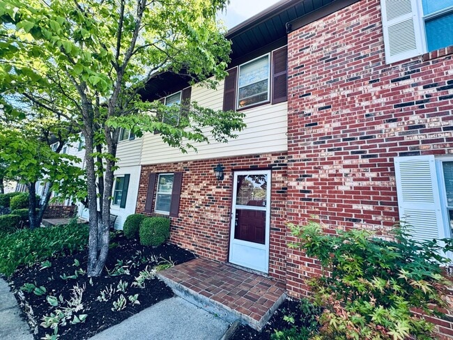 property at 215 Fountain Dr