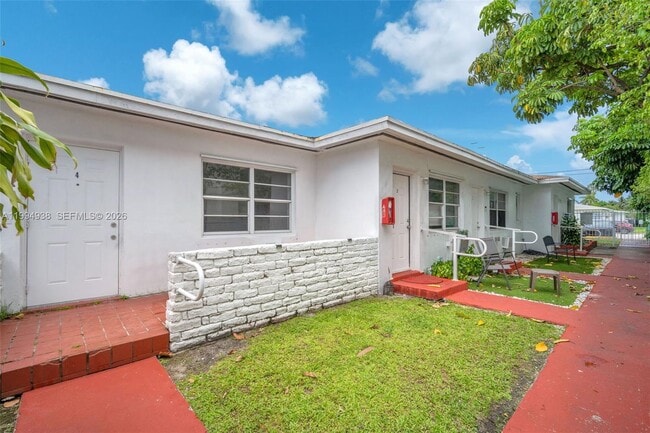 property at 2130 Bay Dr