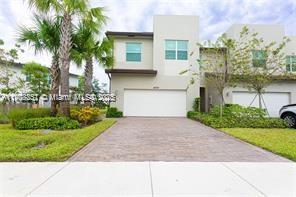 4830 Navali Dr in Wellington, FL - Building Photo