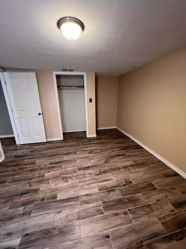 725 W I Ave in Kingsville, TX - Building Photo - Building Photo