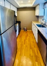 107 Glen Dr in New Canaan, CT - Building Photo - Building Photo