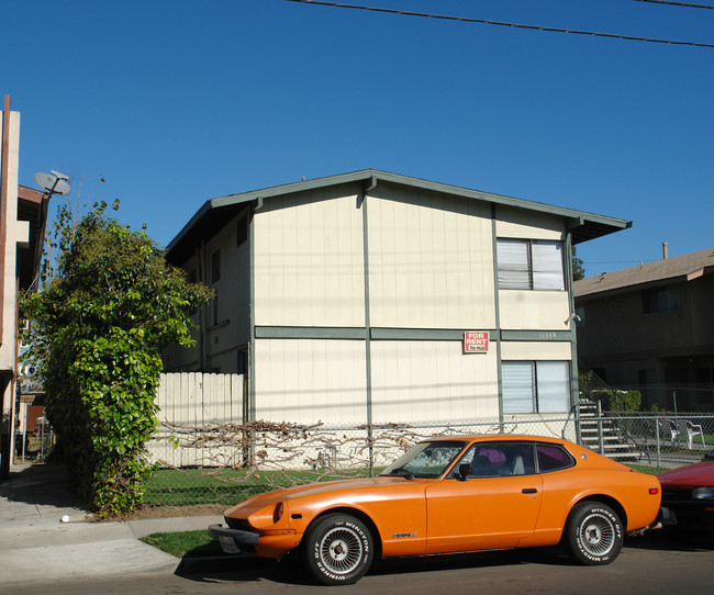 11305 Hatteras St in North Hollywood, CA - Foto de edificio - Building Photo