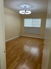 5332 Buchanan St, Unit 5332 in Los Angeles, CA - Building Photo - Building Photo