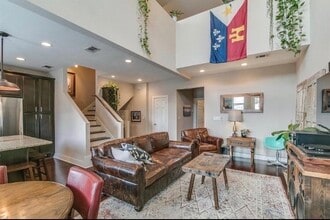 1703 Patterson St in Houston, TX - Building Photo - Building Photo