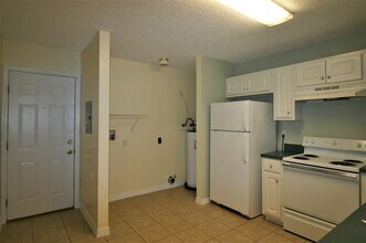 532 Brock Ave in Crestview, FL - Building Photo - Building Photo