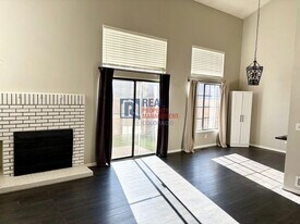 12911 E Cornell Ave in Aurora, CO - Building Photo