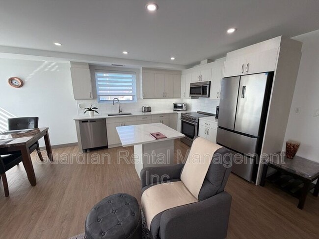 property at 377 Cumberland St N