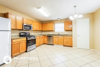 14906 Loys Coves Ct in Humble, TX - Foto de edificio - Building Photo