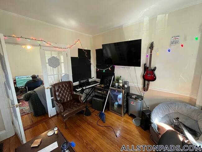 7 Prescott Pl in Boston, MA - Building Photo - Building Photo