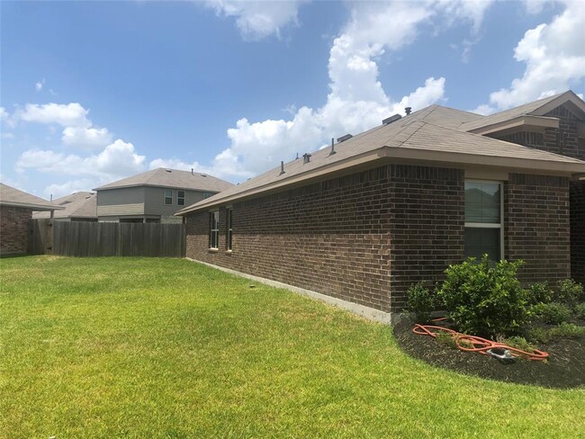 2619 Prancing Strm Dr in Spring, TX - Foto de edificio - Building Photo