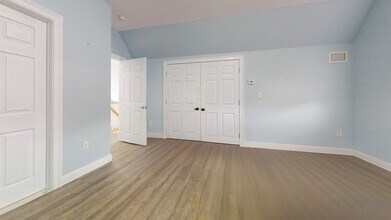 346 Cherry St in Newton, MA - Foto de edificio - Building Photo