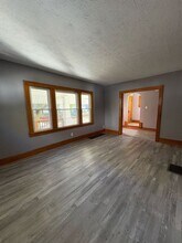 1086 Herberich Ave in Akron, OH - Building Photo - Building Photo