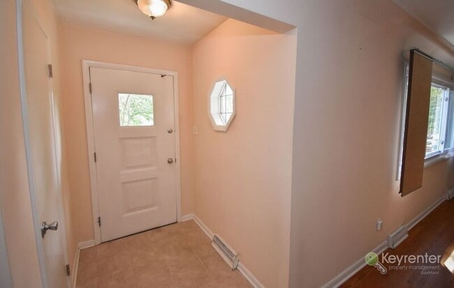 981 Limekiln Rd in Doylestown, PA - Building Photo - Building Photo