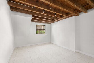 19 Warren Pl in Brooklyn, NY - Building Photo - Building Photo