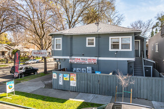 1700 V St in Sacramento, CA - Building Photo - Building Photo