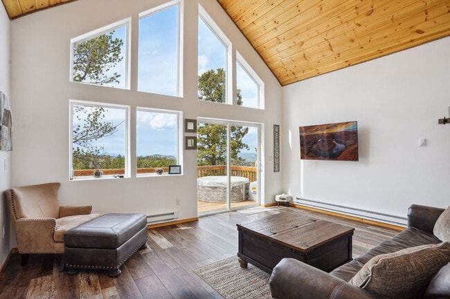 property at 51 Dakota Ln