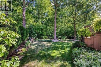 2195 Providence Rd in Oakville, ON - Building Photo - Building Photo