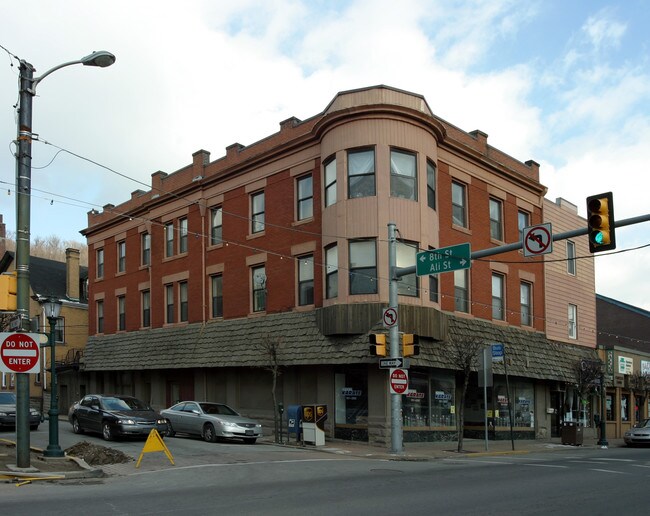 800 Main St in Sharpsburg, PA - Building Photo - Building Photo