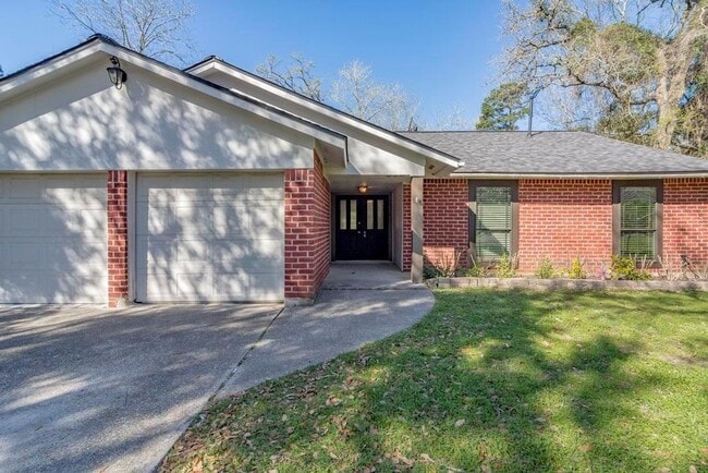 property at 39 Ginger Springs Pl
