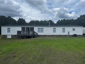 40 N Ridge Dr in Louisburg, NC - Building Photo - Building Photo