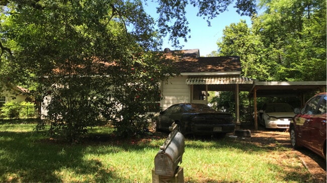 property at 1509 Avalon Ave