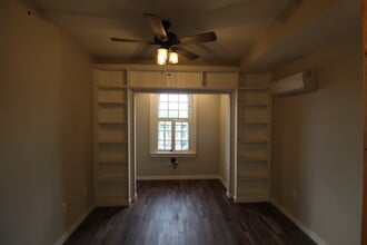 235 W Main St, Unit B in Salisbury, MD - Foto de edificio - Building Photo