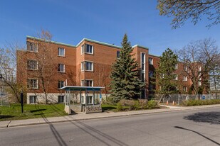 1420-1460 Crevier Rue in St. Laurent, QC - Building Photo