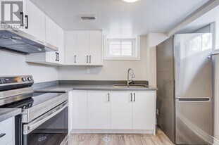 59 Wolseley St in Toronto, ON - Building Photo