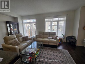 534 Rioja St in Ottawa, ON - Building Photo - Building Photo