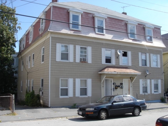 48 Whipple St in Lowell, MA - Foto de edificio