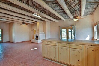 11 C Toda Vis Rd in El Prado, NM - Building Photo - Building Photo