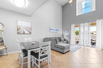 4784 S Central Blvd in Jupiter, FL - Building Photo - Building Photo