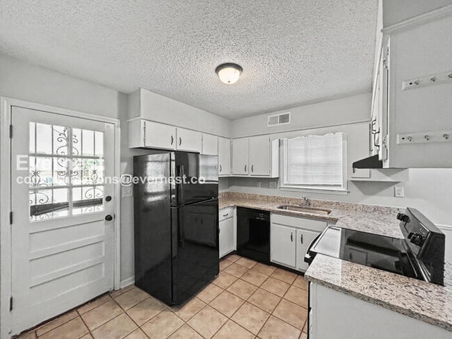 760 Hackberry Dr in Southaven, MS - Building Photo - Building Photo