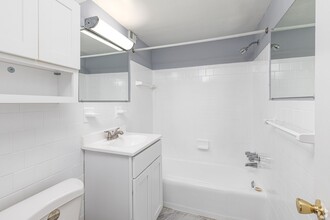 7903 Indian Head Hwy in Oxon Hill, MD - Building Photo - Building Photo