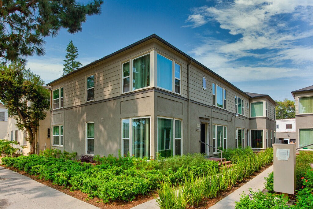 Leimert Park Apartments in Los Angeles, CA