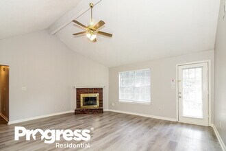 5715 Riverhead Ave in Memphis, TN - Building Photo - Building Photo