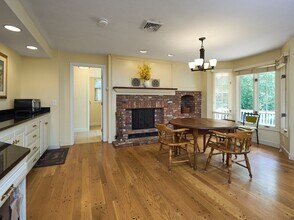 8 Kalamat Farms Cir in Shrewsbury, MA - Building Photo - Building Photo