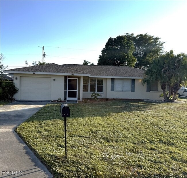 property at 602 SE 35th Terrace