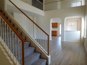 911 Middle Brook Dr in Leander, TX - Building Photo - Building Photo