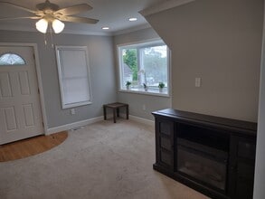 1208 E Main St in Graham, NC - Building Photo - Building Photo