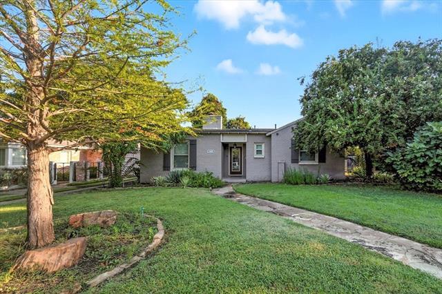 property at 3408 Westcliff Rd S