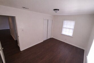 134 Kirkwood Cir in Warner Robins, GA - Foto de edificio - Building Photo