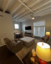 214 N Main St in Anderson, SC - Building Photo - Building Photo